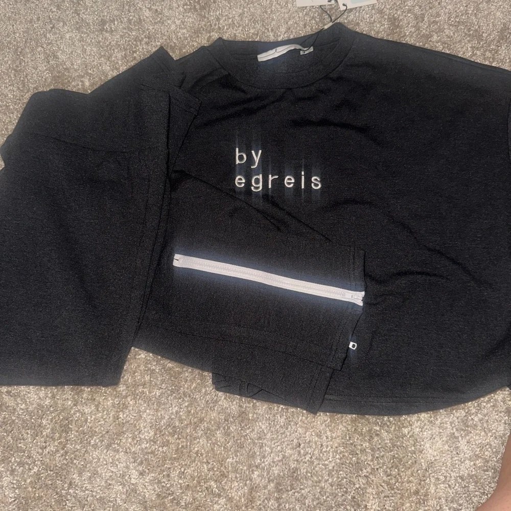 NWT Byegreis Large 2 piece set. - Picture 2 of 10